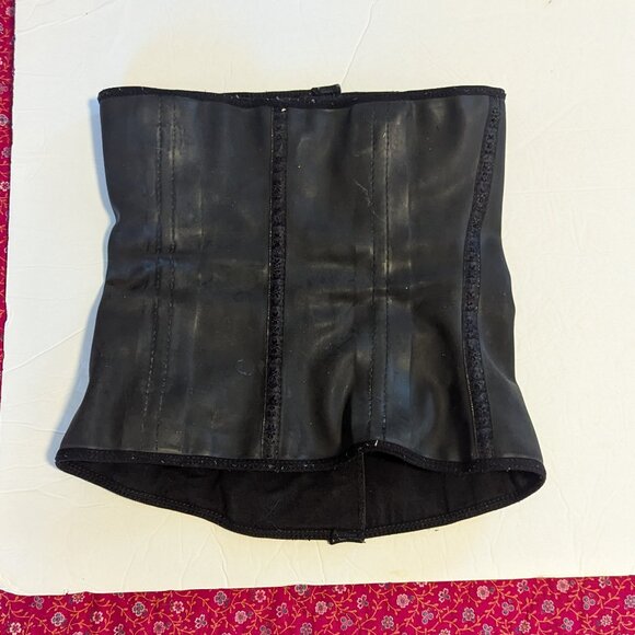 Latex Corset Ann Chery Whimsigoth Waist Trainer Gothicumbia Cincher Goth - Picture 5 of 6